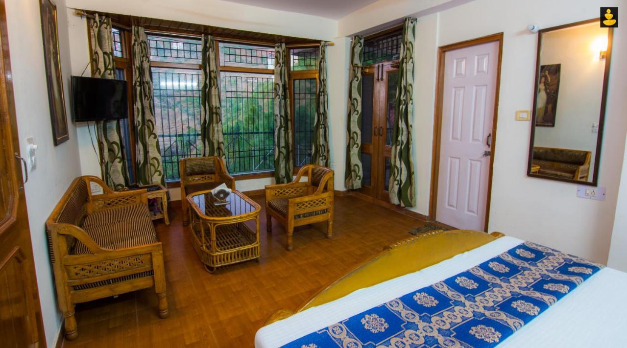 Livingstone 2Bhk Cozy Homestay In Kasauli Hills Eksteriør bilde