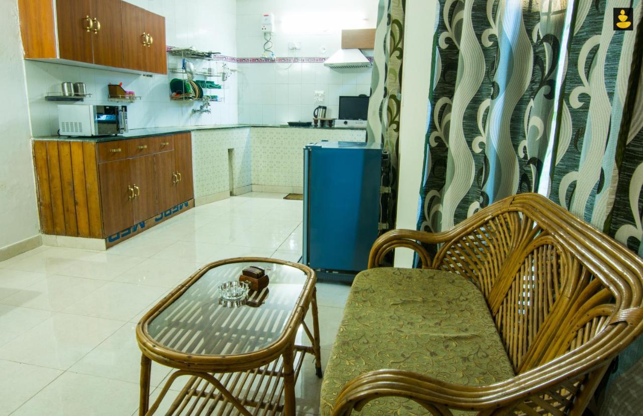 Livingstone 2Bhk Cozy Homestay In Kasauli Hills Eksteriør bilde