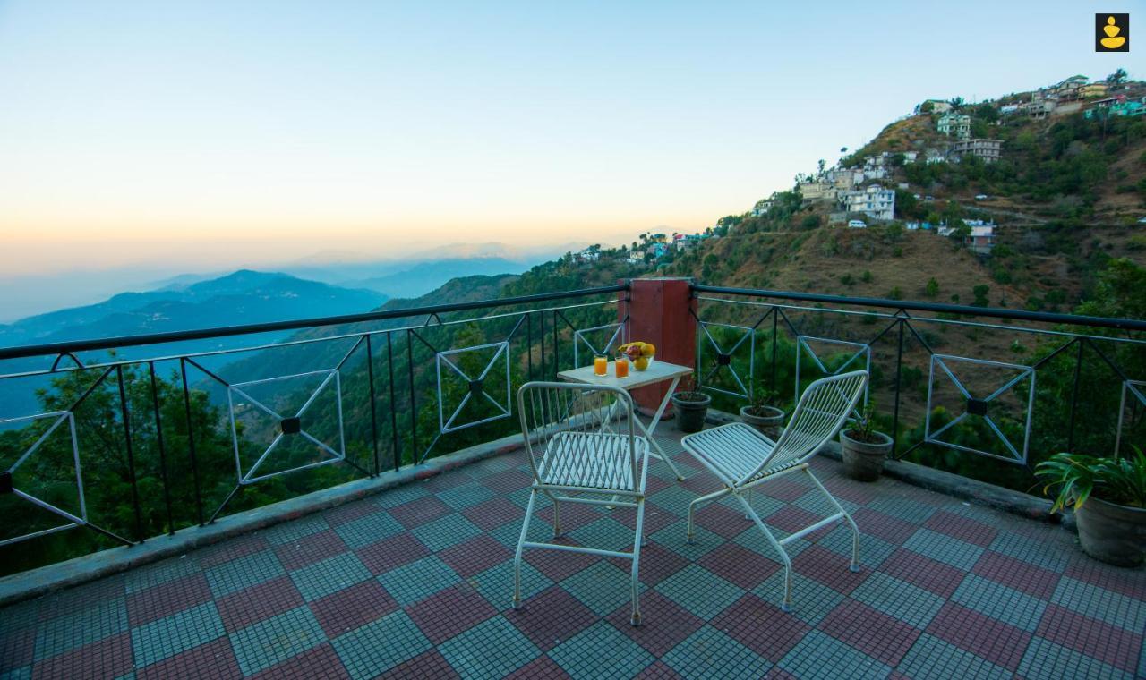 Livingstone 2Bhk Cozy Homestay In Kasauli Hills Eksteriør bilde