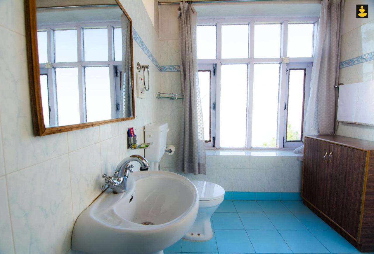 Livingstone 2Bhk Cozy Homestay In Kasauli Hills Eksteriør bilde