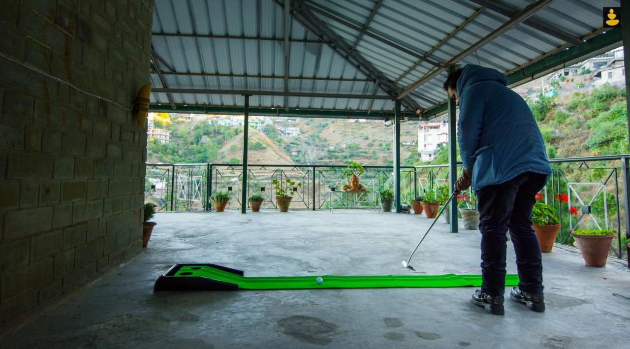 Livingstone 2Bhk Cozy Homestay In Kasauli Hills Eksteriør bilde
